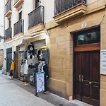 Affittacamere Irune By Vivere San Sebastián